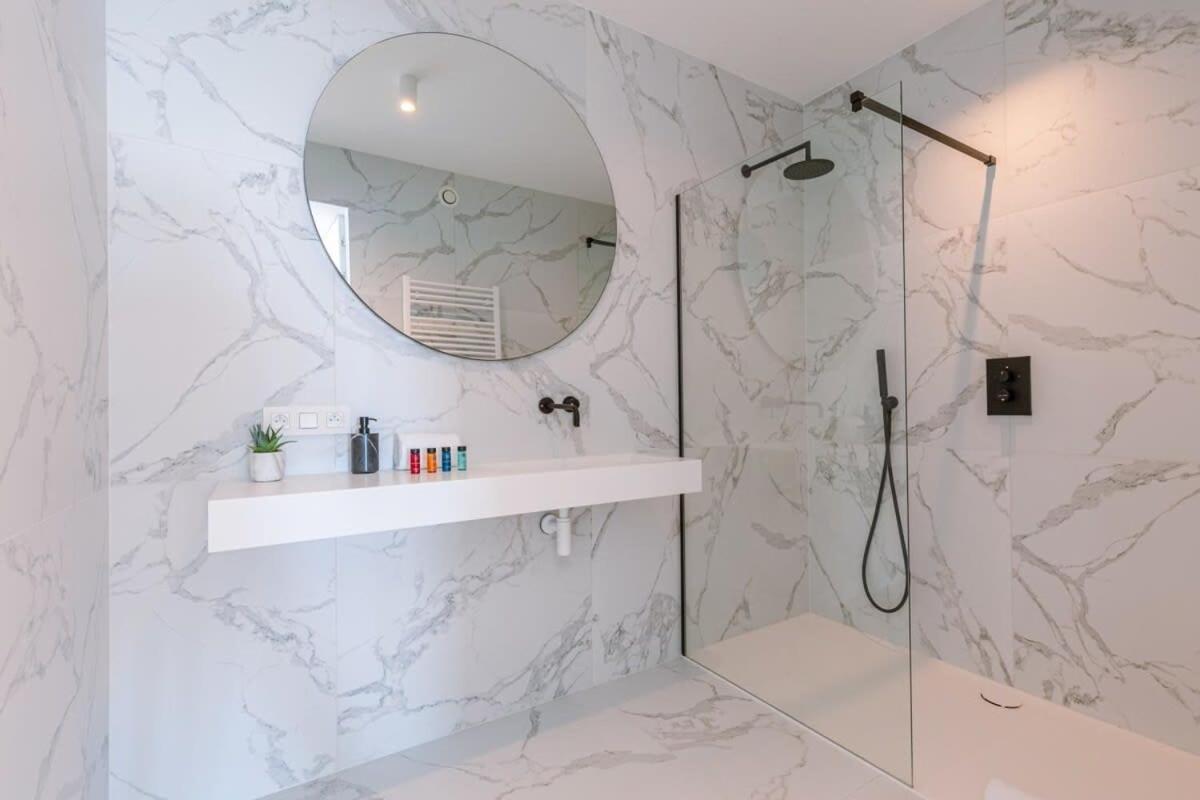 Huswell - Stunning Apartment With Breathtaking Views Oostende Dış mekan fotoğraf